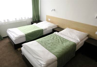 Ubytování na Bystřicku: Hotel Skalský dvůr Lísek